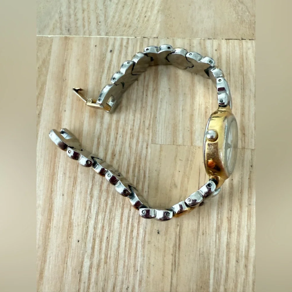 Vintage fossil ladies two tone heart link watch NEW BATTERY